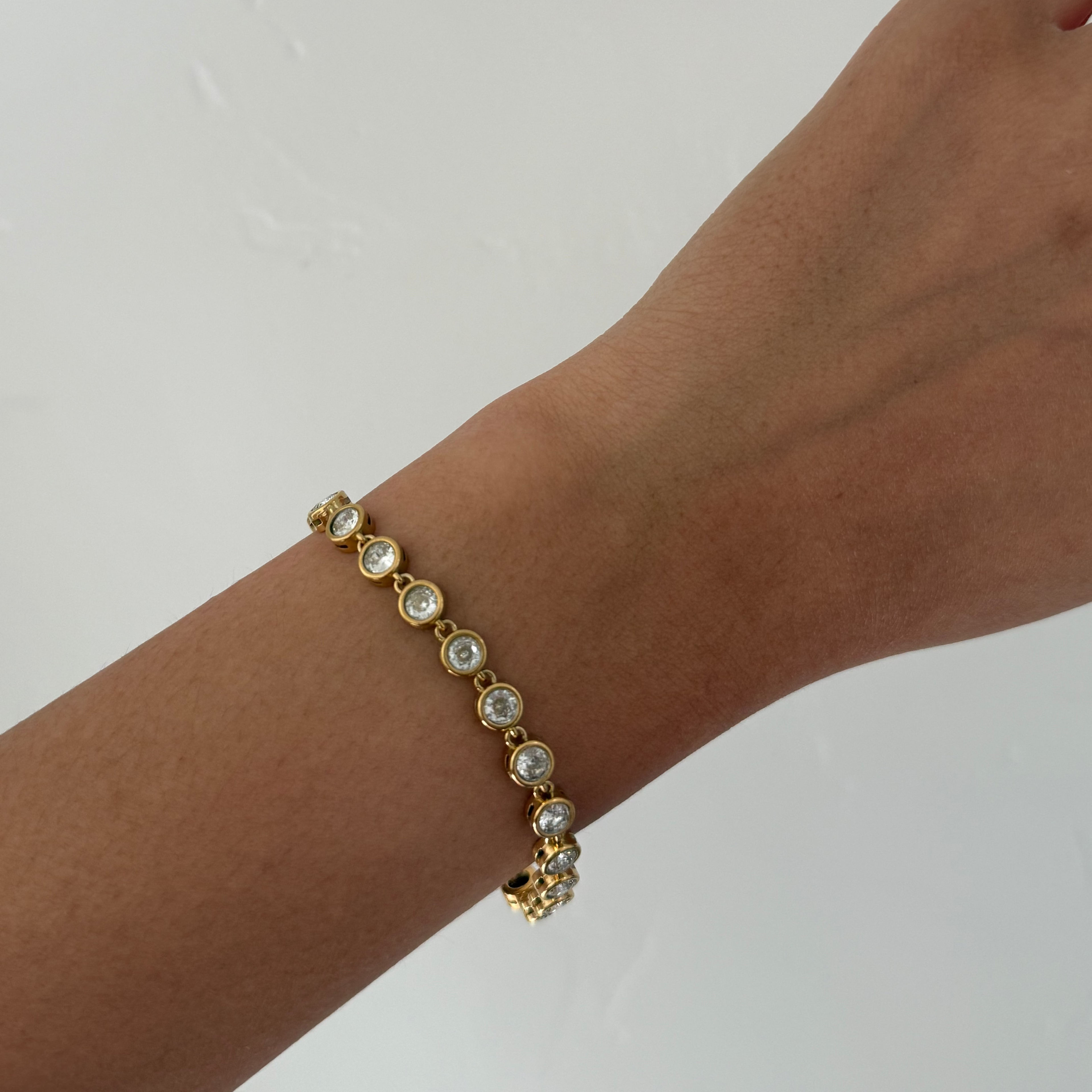 Gold bling bracelet