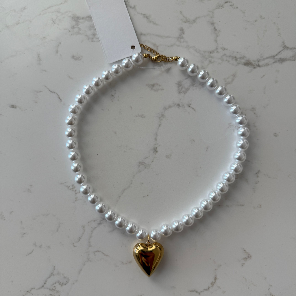 Pearl heart necklace