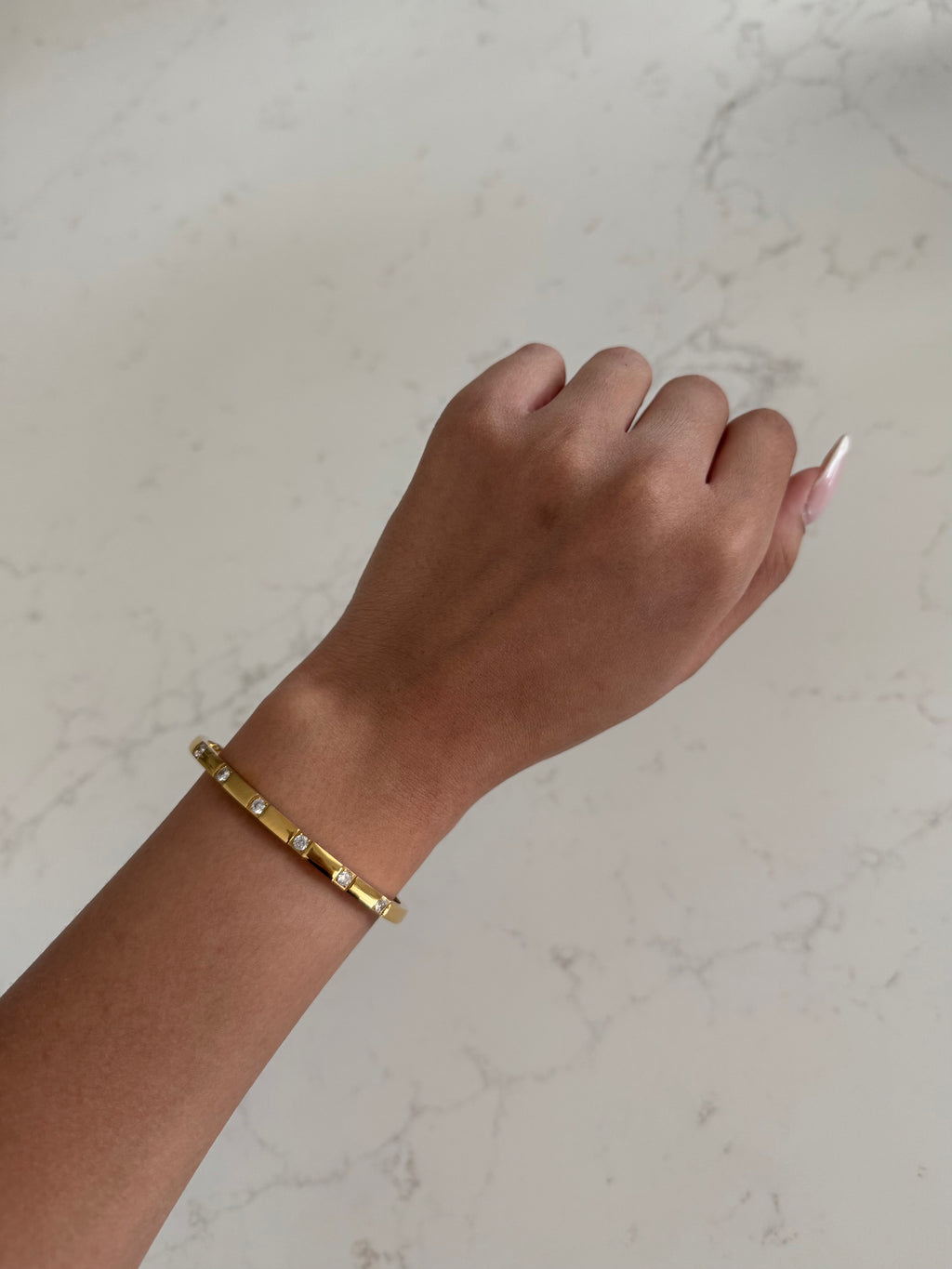 Gold & diamond bracelet